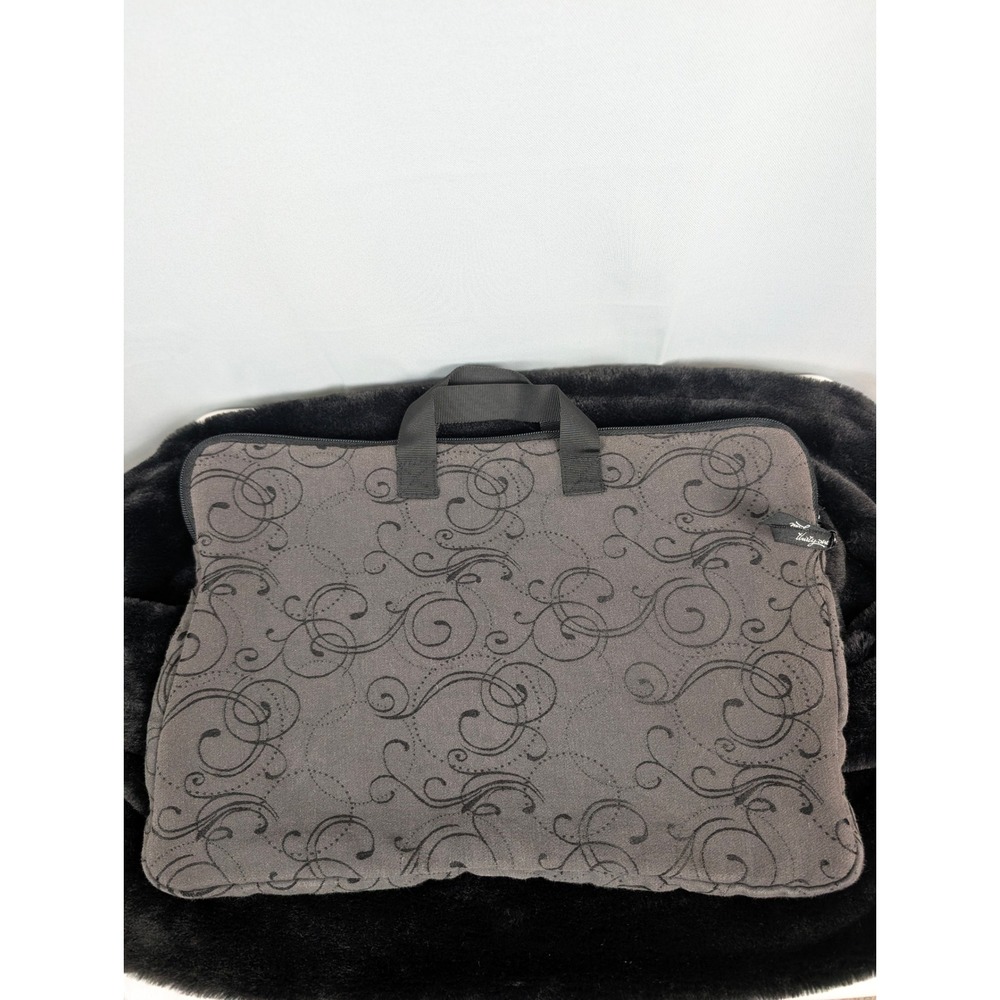 Thirty-One Laptop Sleeve Womens  Grey Scroll Pattern Zippered Case